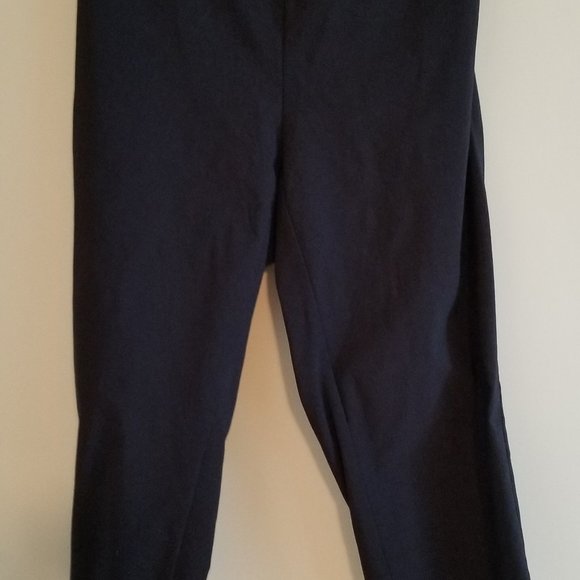 Womans capris - Picture 1 of 1